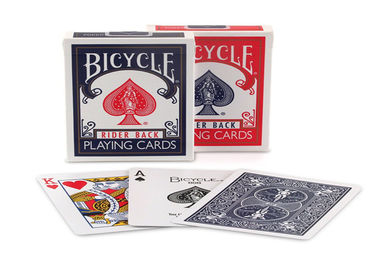 Το έγγραφο/χαρακτηρισμένο το πλαστικό ποδήλατο 808 χαρακτηρισμένες κάρτες για το πόκερ εξαπατά/μαγικός παρουσιάζει