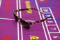 Τα γυαλιά ηλίου IR/οι χαρακτηρισμένοι φακοί επαφής καρτών στο παιχνίδι εξαπατούν
